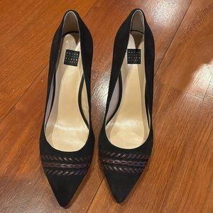 Black suede with maroon leather detailing White House black market pumps